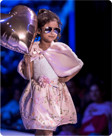 ABOUT 1 JFW JuniorFashionWeek About 1